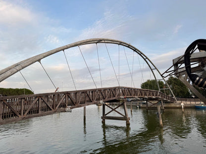 Eiserne Bogenbrücke zur Lagune von Marano – Weg zum Naturschutzgebiet Valle Canal Novo